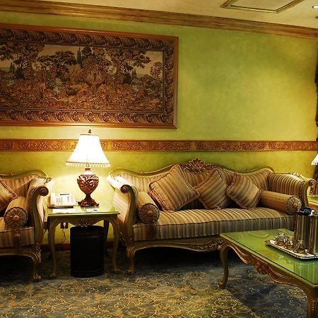 Dhahran International Hotel Exterior photo