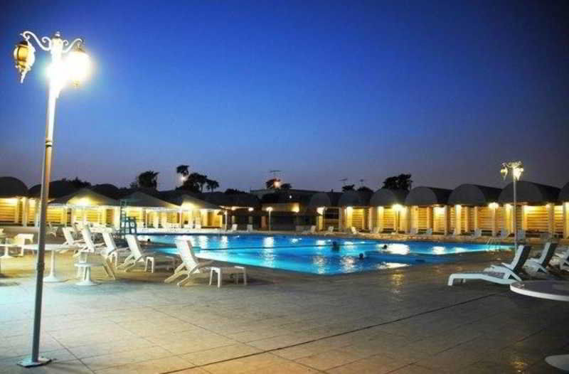 Dhahran International Hotel Exterior photo